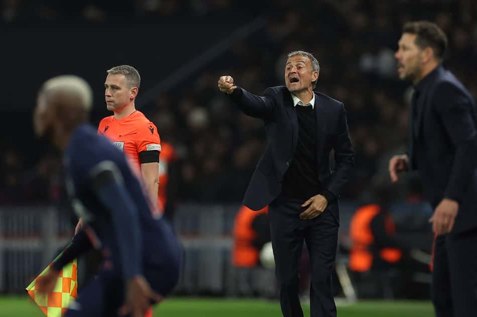 Luis Enrique em PSG x Atlético de Madrid, pela Champions League (Foto: FRANCK FIFE / AFP)