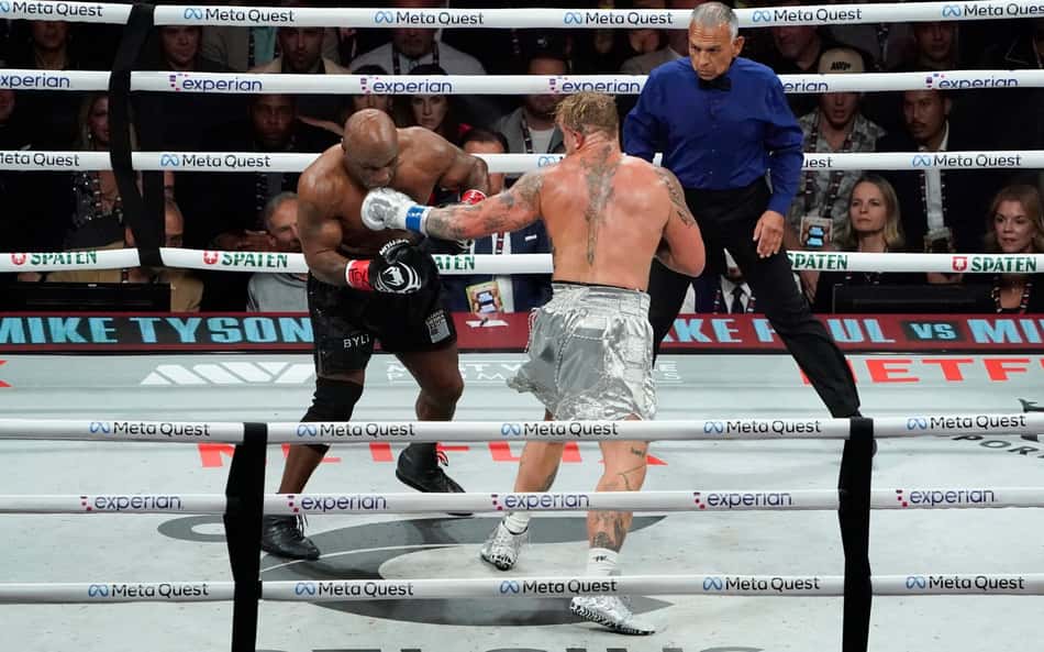 Fãs de Mike Tyson se decepcionam com atuação do campeão: 'Entregou a luta'