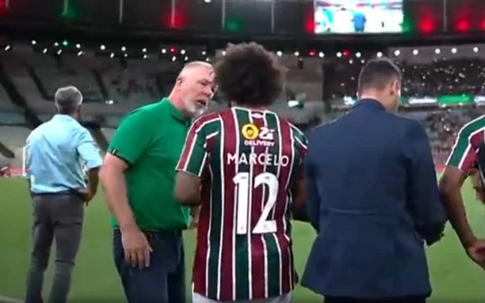 Marcelo e Fluminense estudam rescisão de contrato, diz jornalista