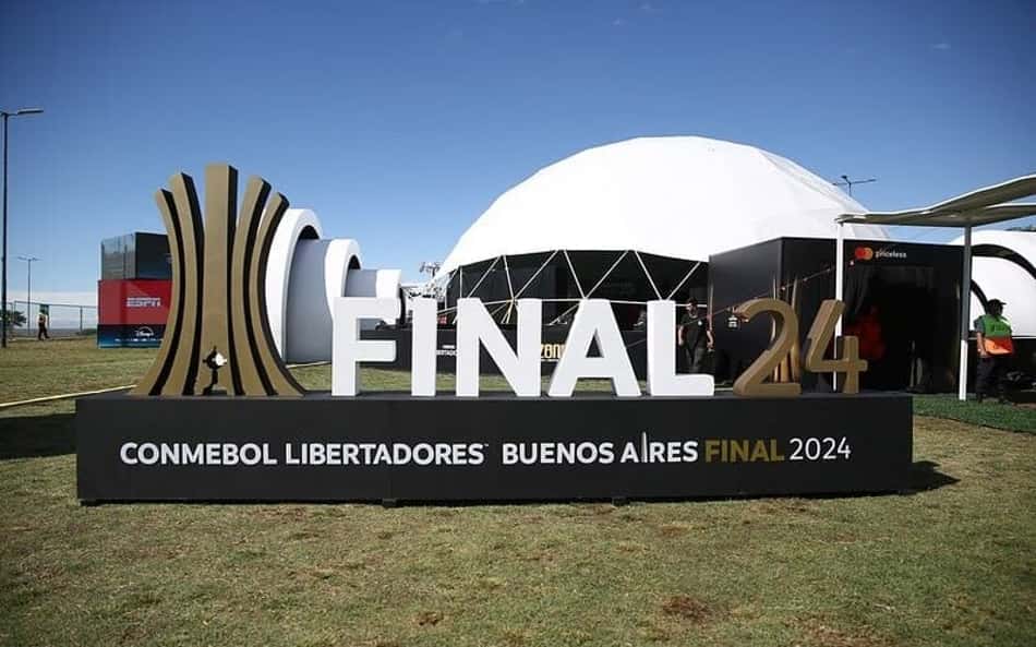 Final da Libertadores 2024: narrador do Premiere se emociona ao levar o pai