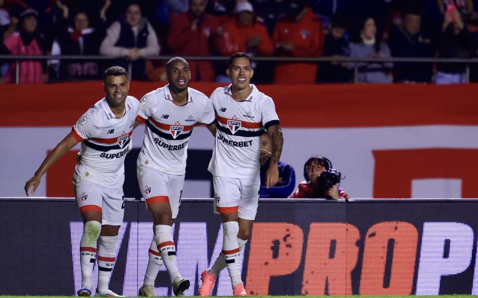 Jogo do São Paulo hoje: onde assistir ao vivo, horário e escalações