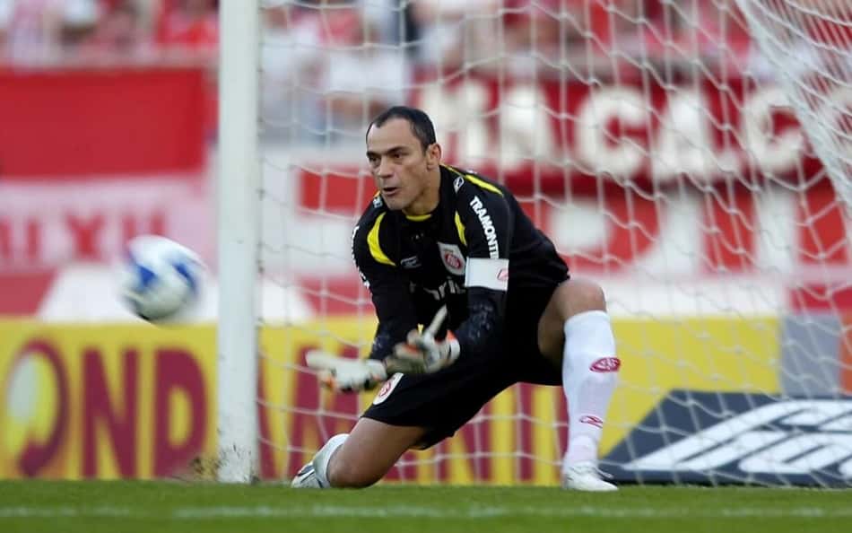 Por onde anda Clemer, ex-goleiro do Internacional?