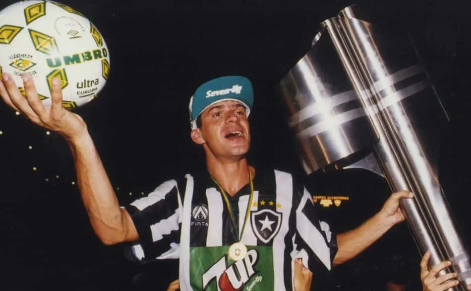Por onde anda Túlio Maravilha, ex-atacante do Botafogo?