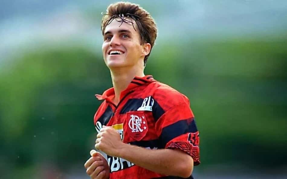 Por onde anda Sávio, ex-atacante do Real Madrid e Flamengo?