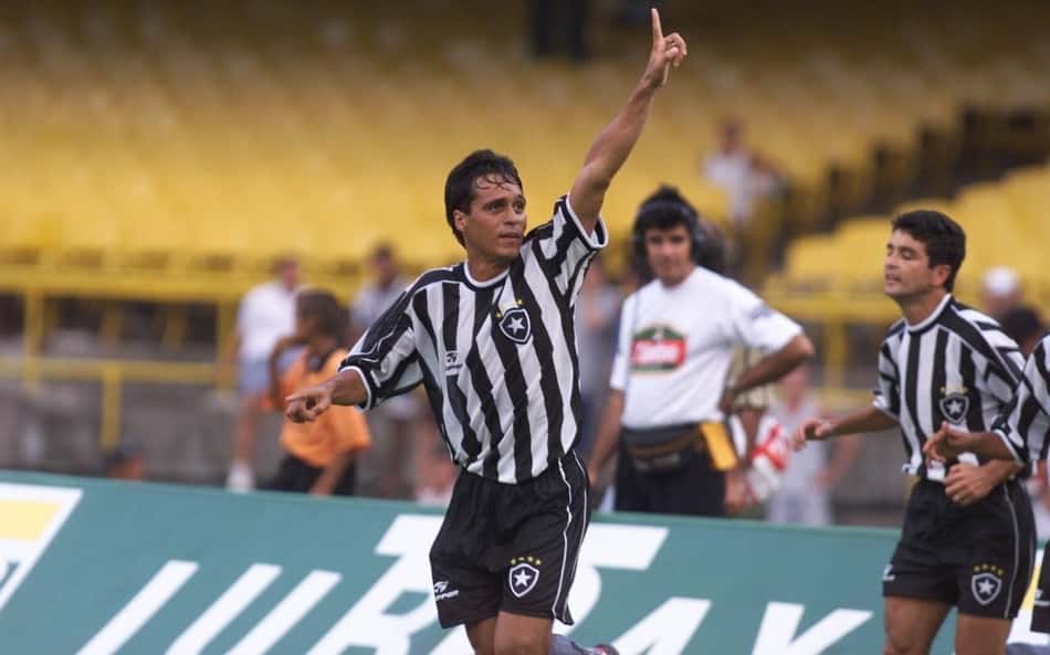 Por onde anda Sérgio Manoel, ex-atacante do Botafogo?