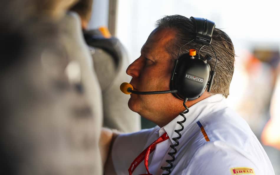 CEO isenta McLaren de erros e diz que derrota no Mundial de Pilotos será 'por início de ano'