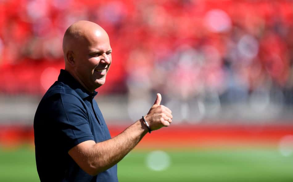 Técnico do Liverpool ironiza investigação contra o Manchester City