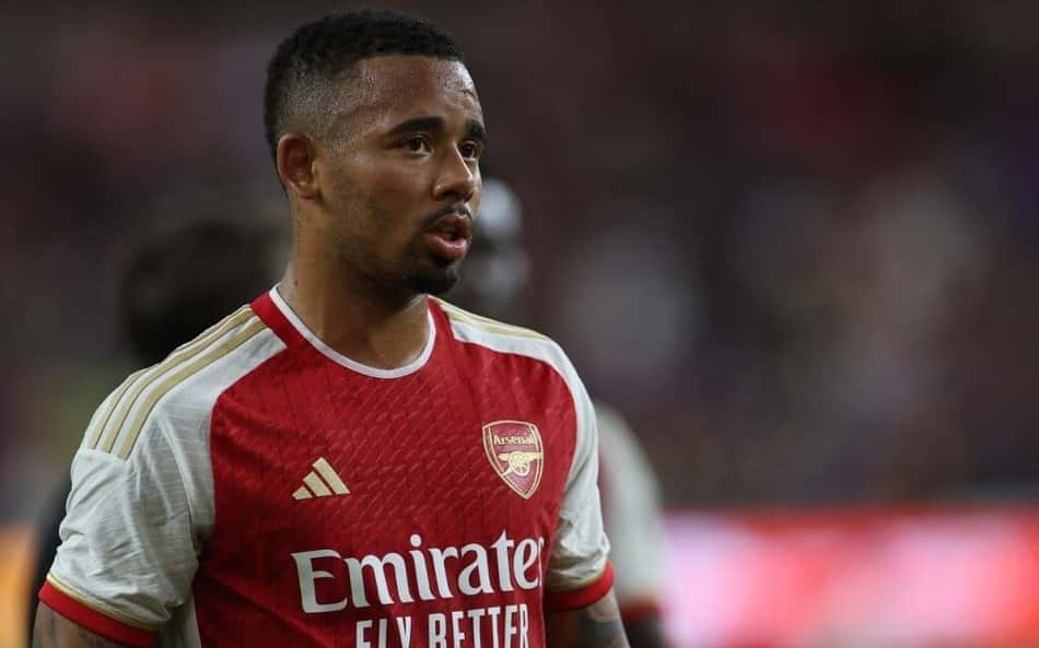 Gabriel Jesus desabafa sobre ser especulado no Palmeiras: 'Mexem um pouco'