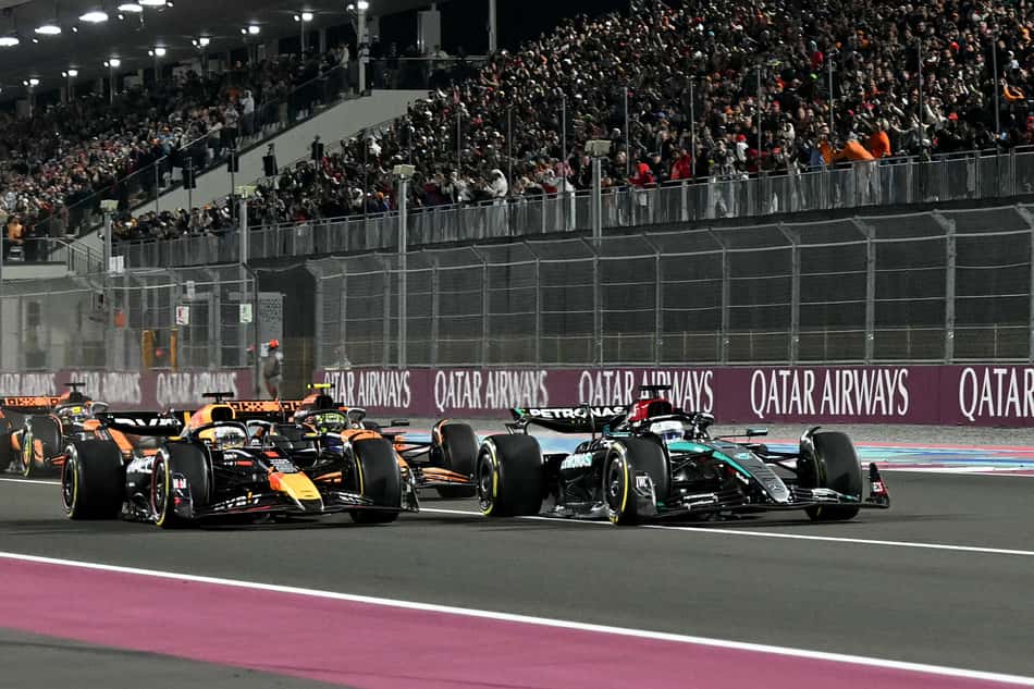 AUTO-PRIX-F1-QAT-RACE Verstappen Russell