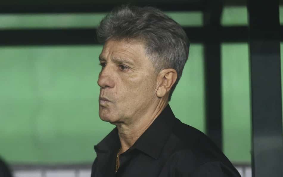Renato Gaúcho dispara contra presidente da ACEG após vitória do Grêmio: 'Idiota'