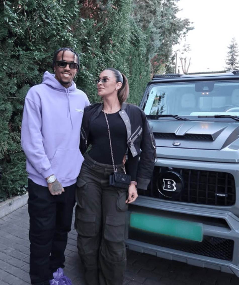 Éder-militão-e-esposa