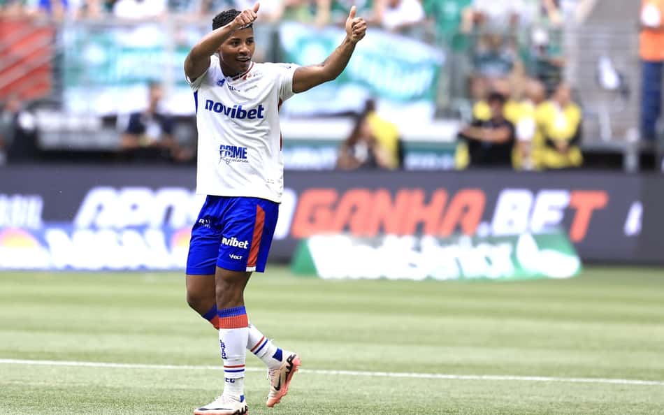 Fluminense acerta contratação de meia do Fortaleza