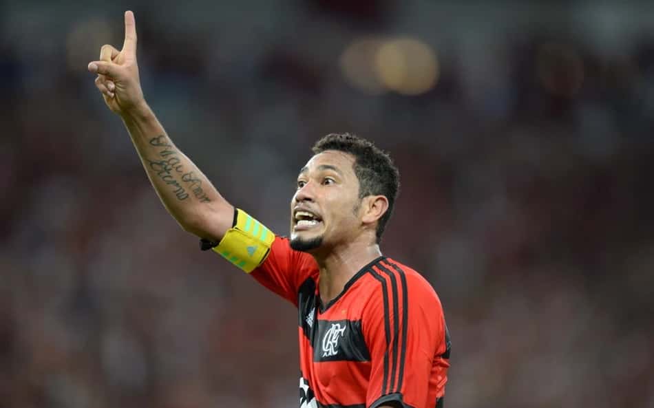 Hernane Brocador, ex-Flamengo, fecha com novo clube para 2025