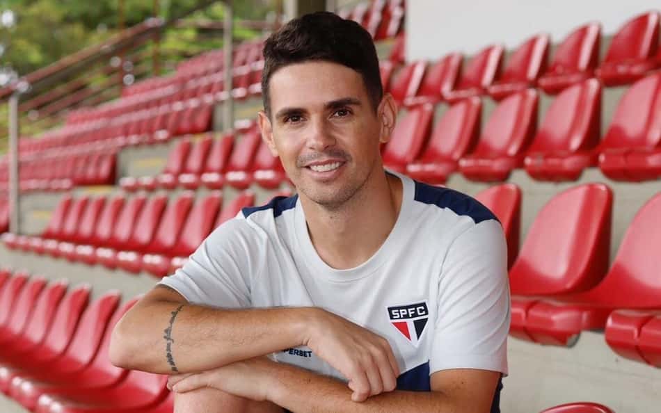 Mauro Cezar questiona euforia do São Paulo com chegada de Oscar: 'Falta de autoestima'