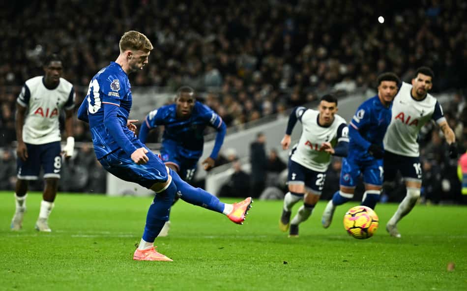 Futebol Internacional: Tottenham e Chelsea se enfrentam em dérbi londrino pela Premier League (Foto: Ben Stansall / AFP)