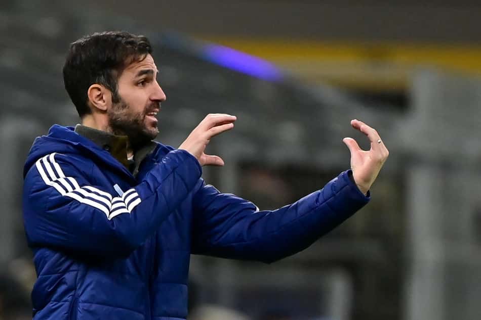 Cesc Fàbregas, treinador do Como (Foto: Piero Cruciatti / AFP)