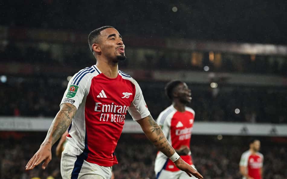 Torcedores exaltam atuação de Gabriel Jesus: 'Virou o Ronaldo Fenômeno'