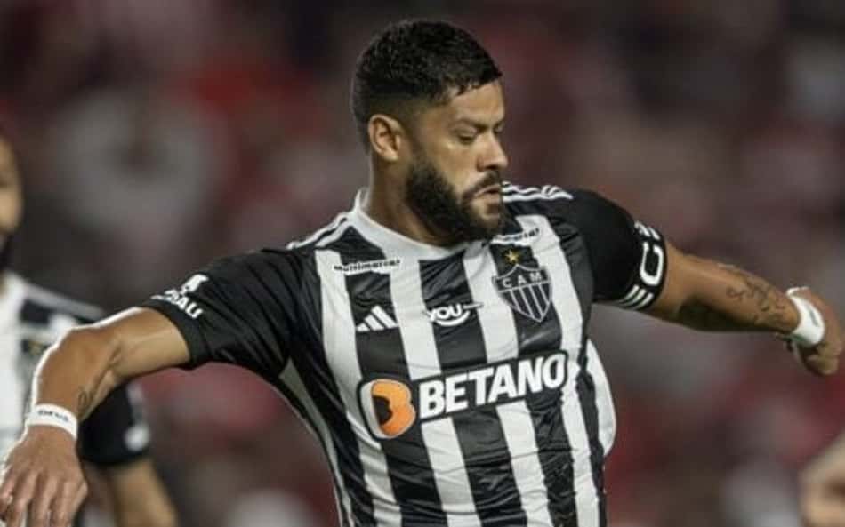 hulk-atletico-crb-570×321-1-aspect-ratio-512-320