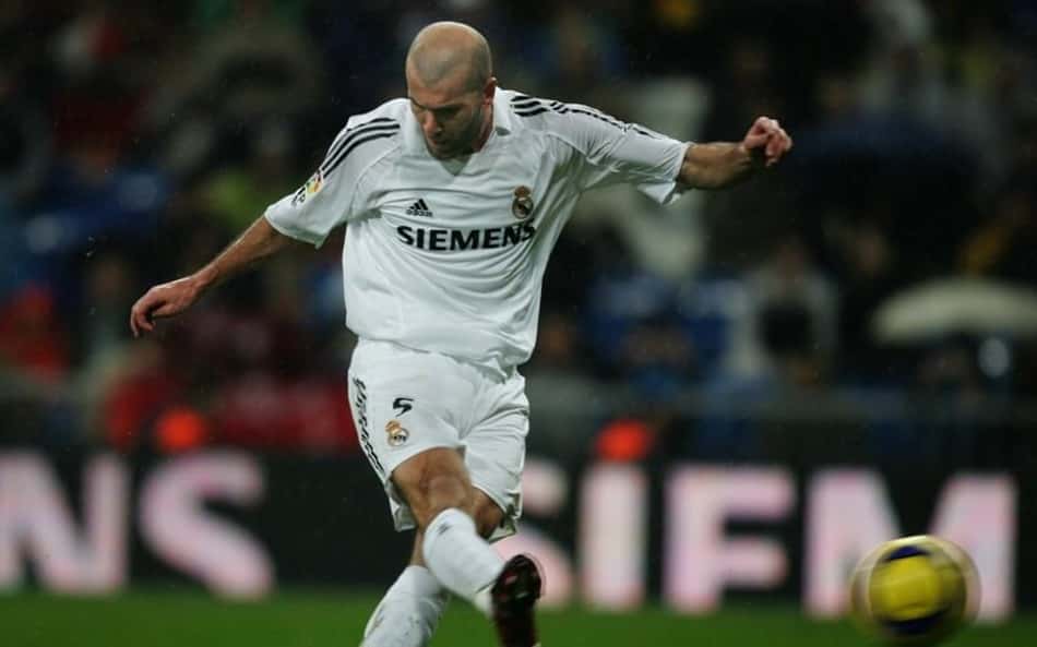 Seu Lance!: a história da camisa 'galática' do Real Madrid de 2002