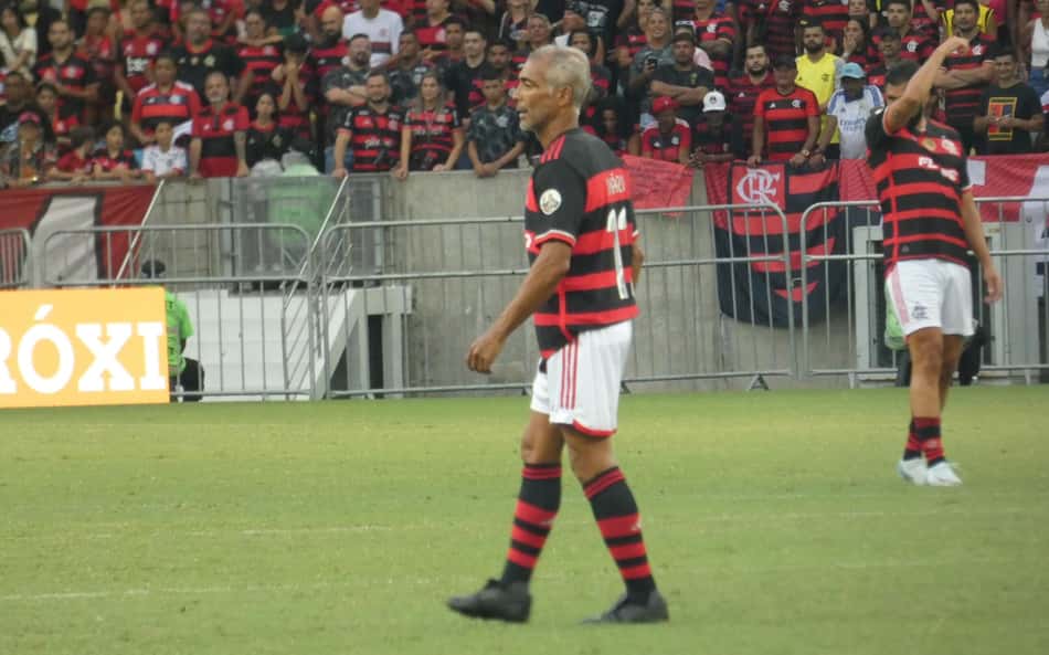 Romário relembra ida para o Flamengo: 'Não veremos algo assim tão cedo'
