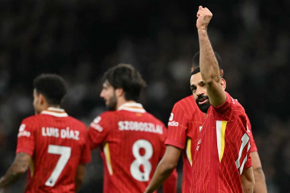 Mohamed Salah balança as redes pelo Liverpool (Foto: Glyn Kirk/AFP)