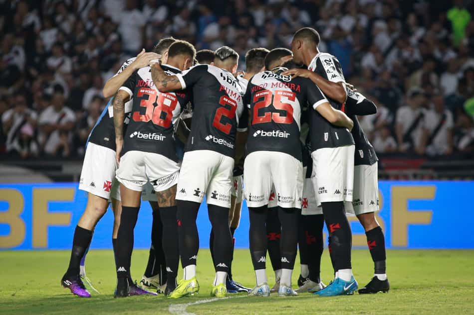 Confira a origem do apelido "Gigante da Colina" para o Vasco da Gama (Foto: Matheus Lima/Vasco)