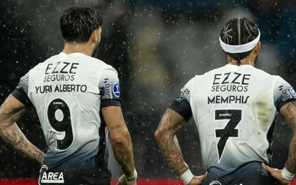 Jornalista cita estatística 'impressionante' de Yuri Alberto e Depay no Corinthians