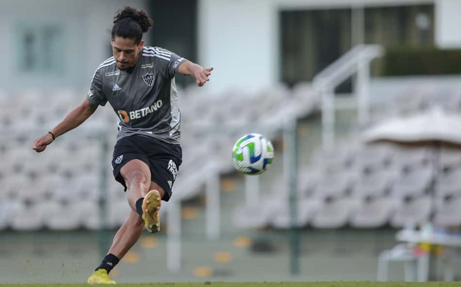 Mercado da Bola: Mauricio Lemos chega ao Rio para reforçar o Vasco