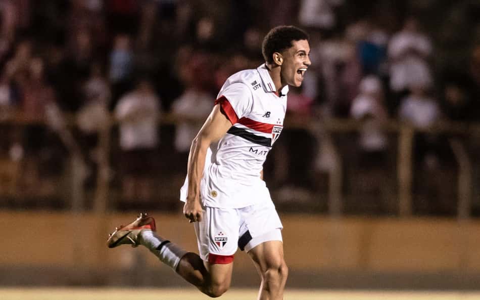 Copinha: São Paulo vence e termina primeira fase com 100% de aproveitamento