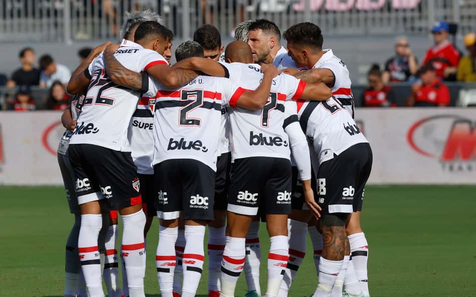 Zubeldía escala o São Paulo e promove a estreia do 'quarteto mágico' no ataque; veja