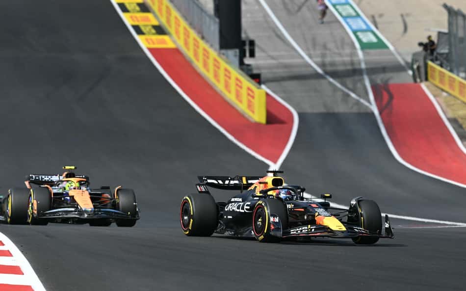 Red Bull bate porta na cara da McLaren e segura novo diretor por todo ano de 2025