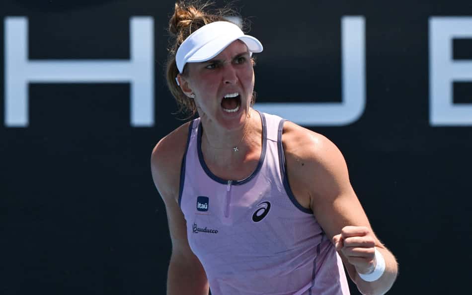 Bia Haddad Maia vence Julia Riera e avança no Australian Open