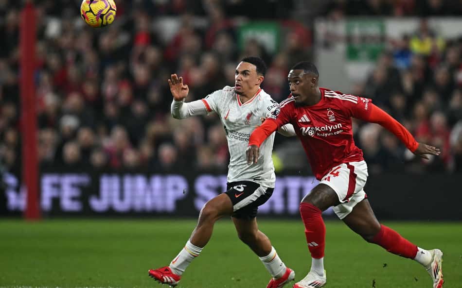 Liverpool sai atrás, mas empata com o Nottingham Forest pela Premier League
