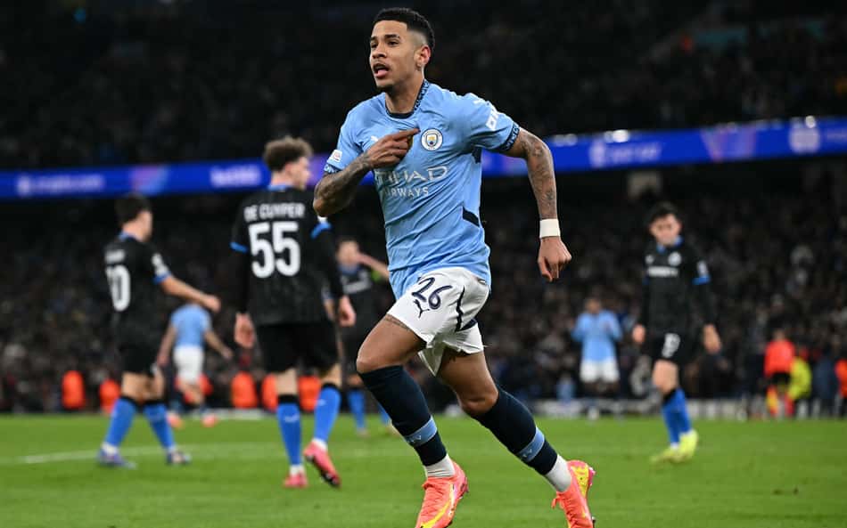 Savinho muda jogo, e Manchester City garante vaga nos playoffs da Champions