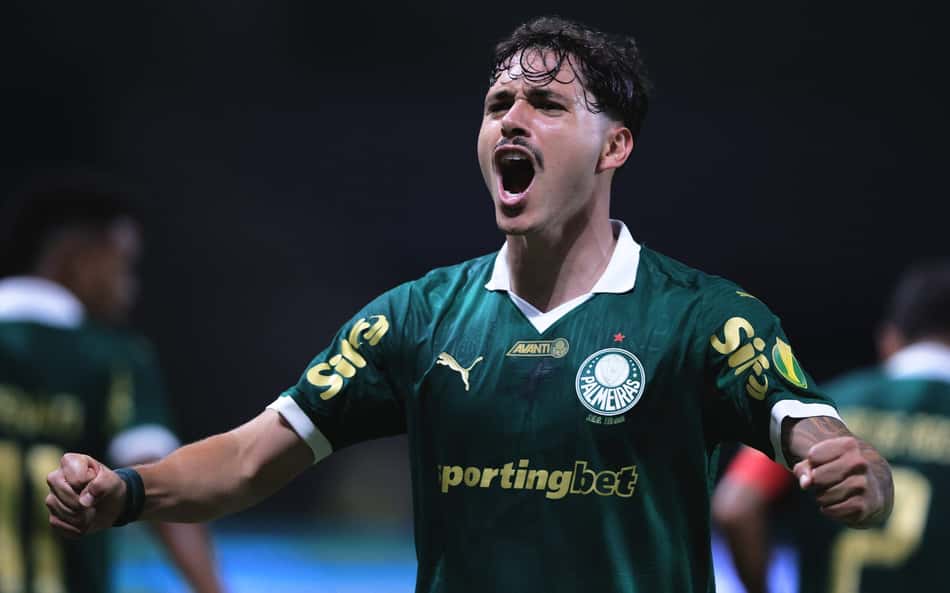 Mauricio vibra com gols pelo Palmeiras em meio a momento delicado na vida pessoal