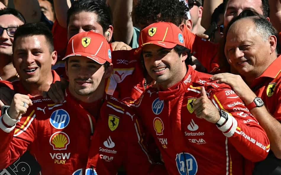 Sainz agradece a Leclerc por 'anos incríveis' em postagem de despedida da Ferrari