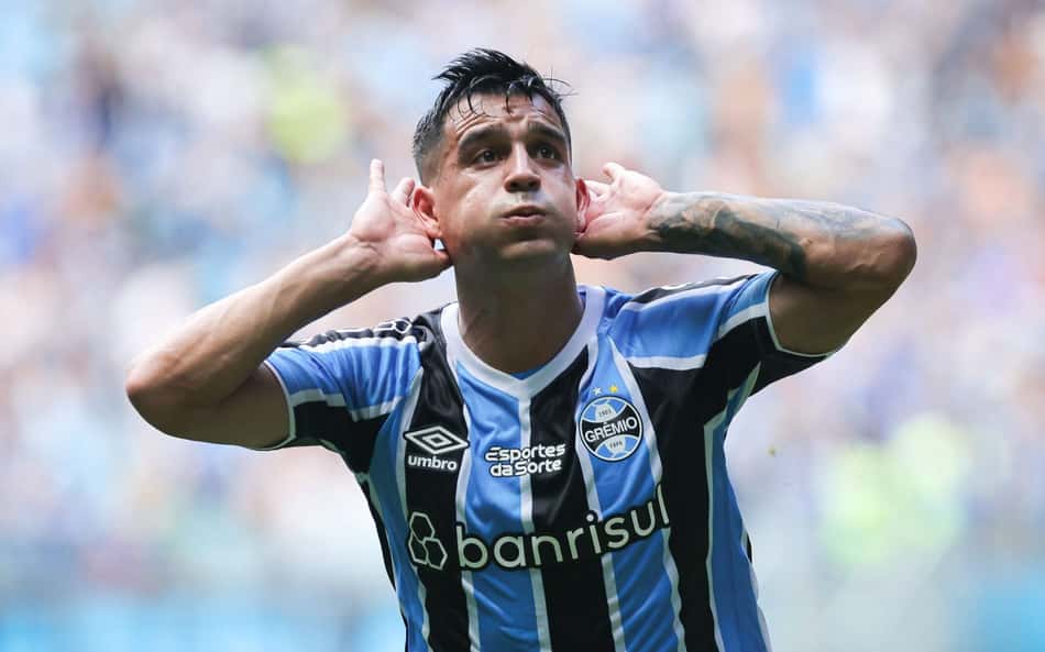 Empresário de Cristaldo reclama de proposta do Grêmio: 'Não está a altura'