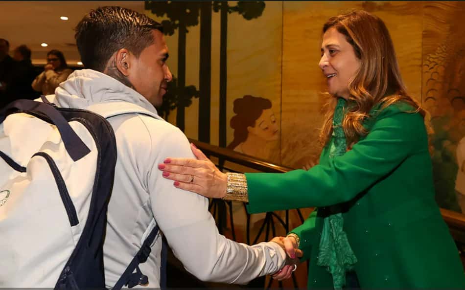 Dudu comete gafe em ameaça a Leila Pereira e vira piada nas redes