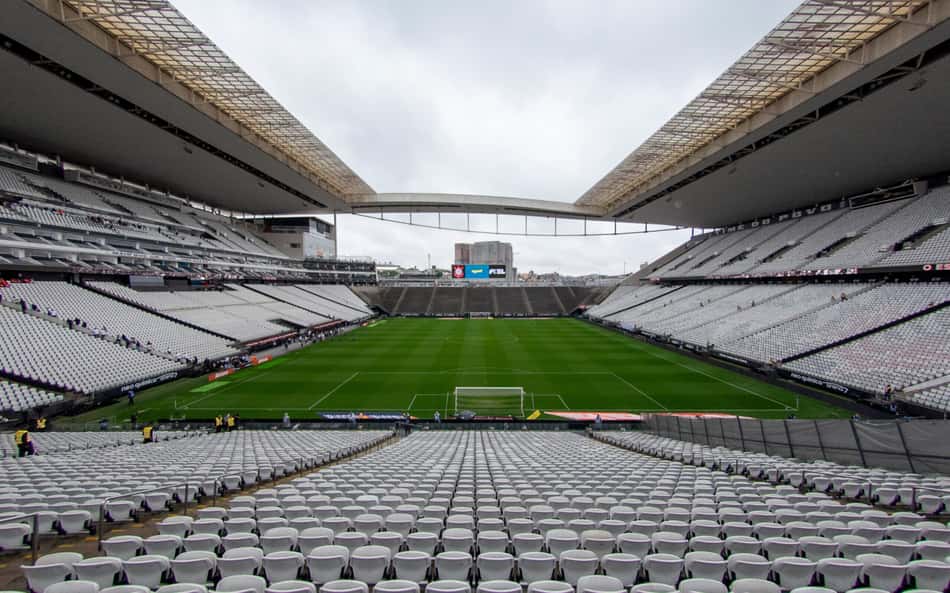 Vaquinha para pagar estádio do Corinthians completa dois meses; veja quanto foi arrecadado