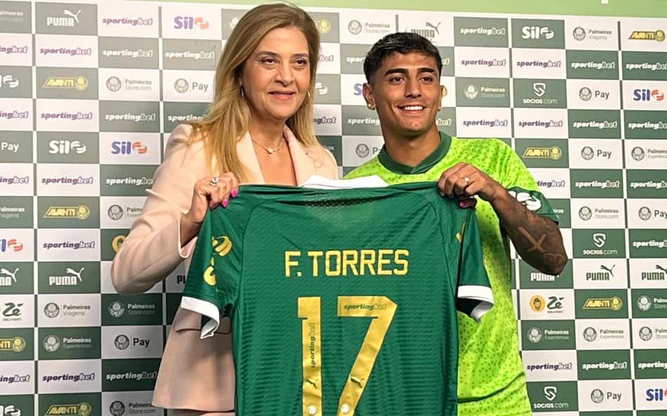 Facundo elogia Estêvão e explica motivo de escolher número 17 no Palmeiras