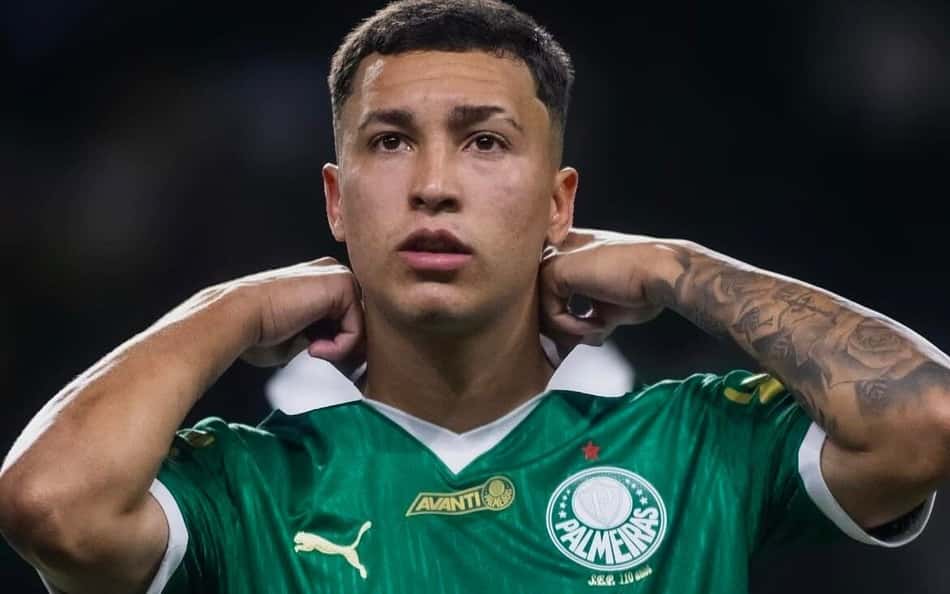 Thalys celebra primeiro gol com a camisa do Palmeiras: 'Sensação inexplicável'