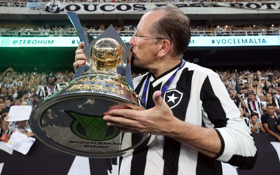 John Textor define priopridades do Botafogo nesta janela de transferências