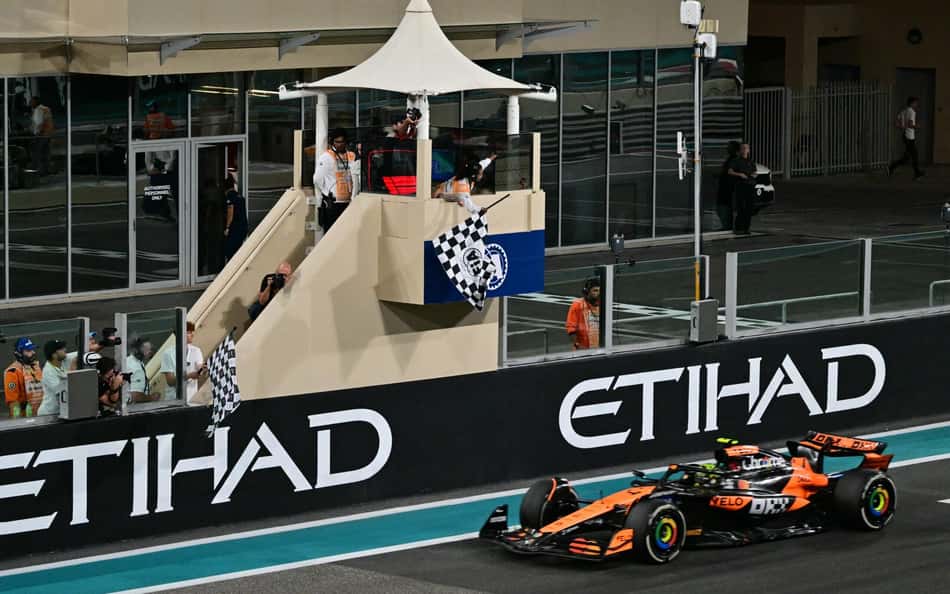 McLaren freia 'arrogância interna' após título e quer 'começar como se tivesse perdido'
