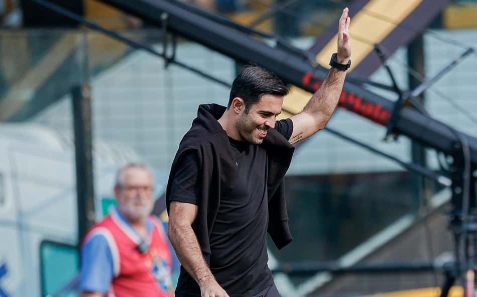 Dirigente do Criciúma, ex-atacante Eder fala sobre Copinha: 'O São Paulo é espelho para nós'