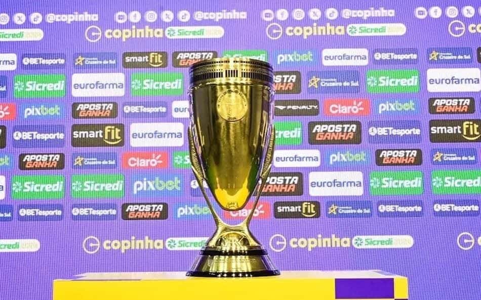 São Paulo x Corinthians: vidente aponta campeão da Copinha no Pacaembu
