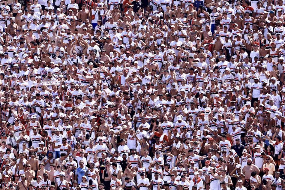 Torcida do São Paulo presente na final da Copinha contra o Corinthians