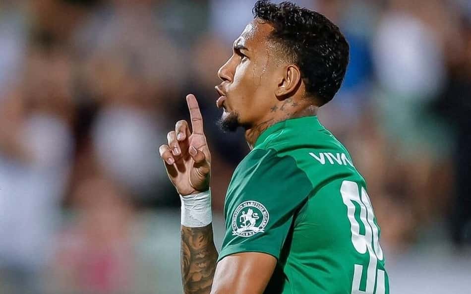 Mercado da Bola: Botafogo negocia com atacante do futebol europeu