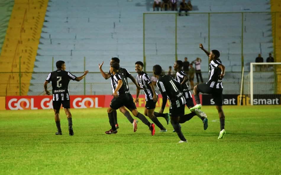 Entenda como títulos de 2024 afetam o Botafogo na Copinha