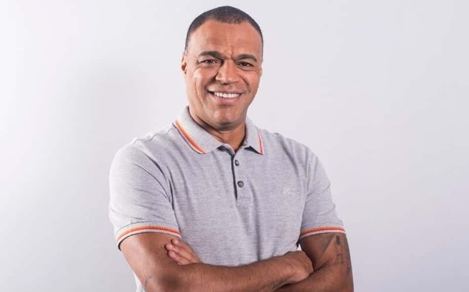 Denílson tem dupla definida para novo programa do SporTV