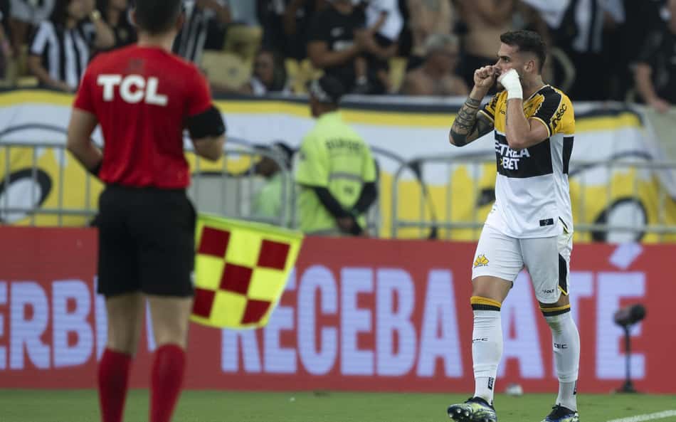 Por onde anda Felipe Vizeu, o melhor jogador da Copinha de 16?